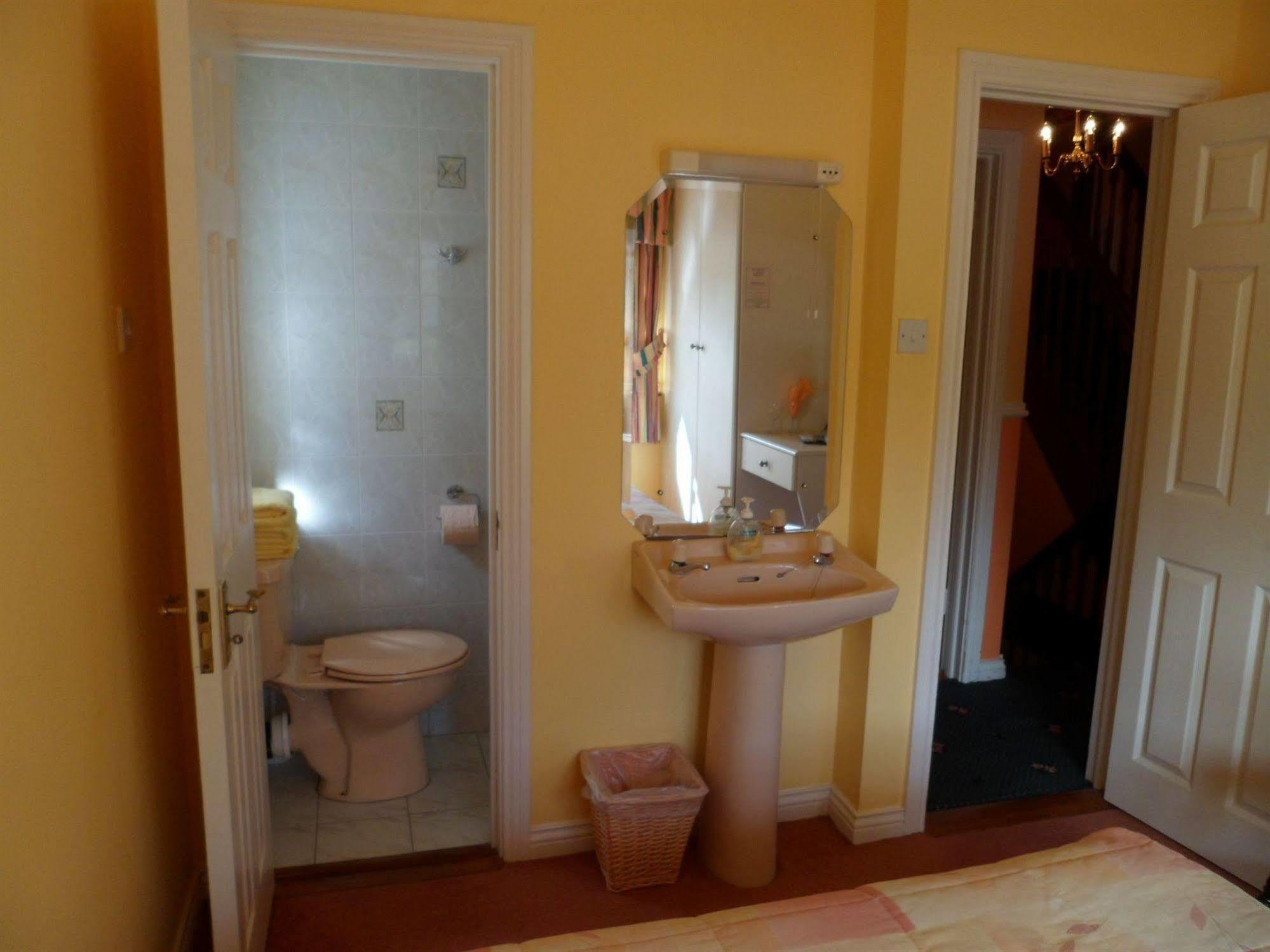 غالواي The Branches B&B المظهر الخارجي الصورة
